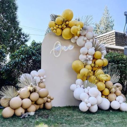 Birthday balloon backdrop with arch